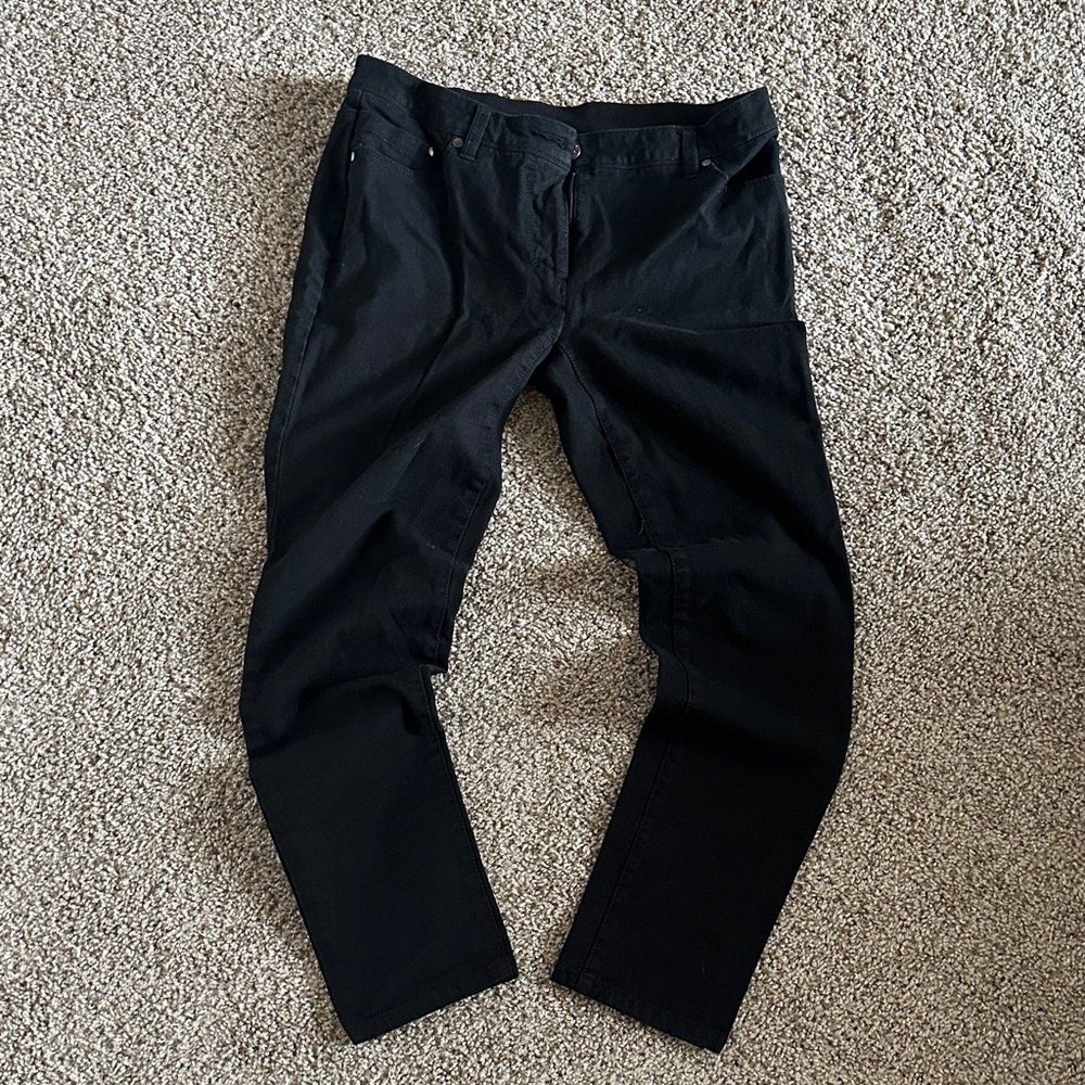 Women's Black slimming chicos jeans